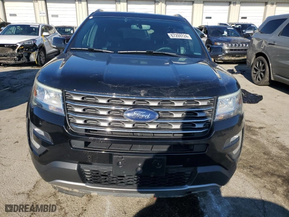 2017 Ford Explorer XLT with VIN 1FM5K7D8XHGC53415, listed as a Copart auction lot 87209724 with 100,261 mi miles and Non Repairable. Bid and sale history available at carsss.com. Image 5.