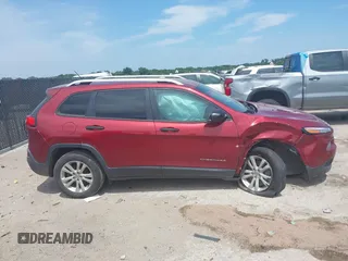 2015 Jeep Cherokee Sport с VIN 1C4PJLAB7FW707115, выставлен на аукционе IAAI как лот 42505969 с пробегом 201 185 миль миль и . История ставок и продаж доступна на DreamBid. Изображение 13.