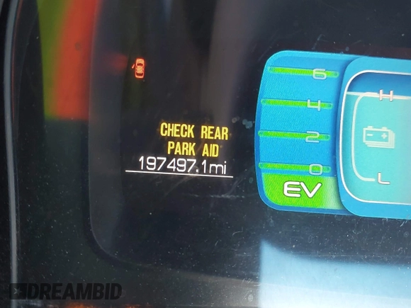 2010 Ford Fusion Hybrid with VIN 3FADP0L33AR294150, listed as a IAAI auction lot 42057023 with 197,497 mi miles. Bid and sale history available at carsss.com. Image 7.
