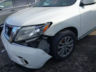 2016 Nissan Pathfinder S z VIN 5N1AR2MN2GC636547, wystawiony jako IAAI lot #41304624 z przebiegiem 152 654 mil mil oraz . Historia ofert i sprzedaży dostępna na DreamBid. Obrazek 6.