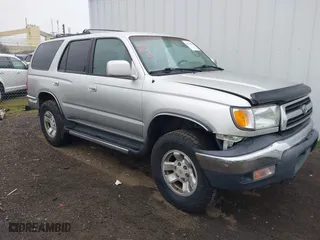1999 Toyota 4Runner SR5 with VIN JT3HN86RXX0232435, listed as a IAAI auction lot 41473618 with 267,054 mi miles. Bid and sale history available at carsss.com. Image 1.
