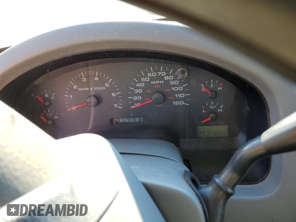 2004 Ford F-150 XLT with VIN 1FTPW14574KD11699, listed as a Copart auction lot 45284345 with 262,186 mi miles and Non Repairable. Bid and sale history available at carsss.com. Image 9.