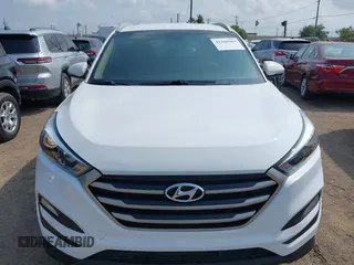 2016 Hyundai Tucson Limited with VIN KM8J33A2XGU030795, listed as a IAAI auction lot 42108969 with 117,418 mi miles. Bid and sale history available at carsss.com. Image 6.