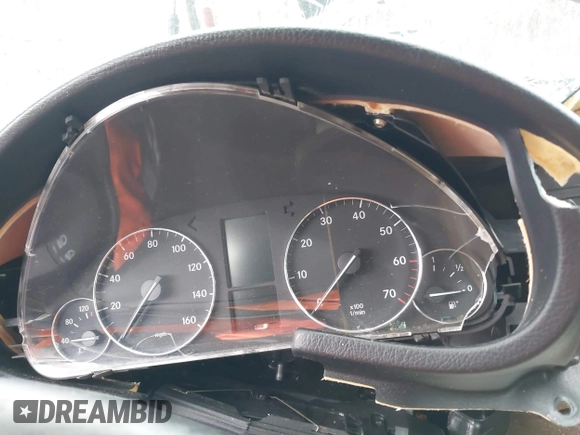 2005 Mercedes-Benz C 320 с VIN WDBRF64J85F605107, выставлен на аукционе IAAI как лот 41470284 с пробегом Не указан миль и . История ставок и продаж доступна на DreamBid. Изображение 15.