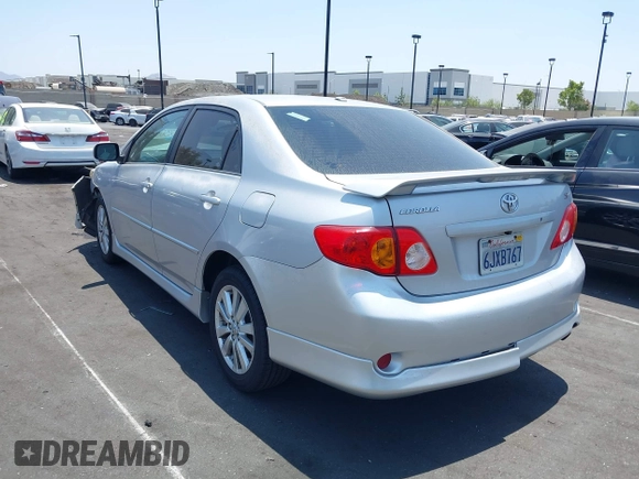 2010 Toyota Corolla z VIN 1NXBU4EE9AZ236385, wystawiony jako IAAI lot #42591900 z przebiegiem 185 946 mil mil oraz . Historia ofert i sprzedaży dostępna na DreamBid. Obrazek 3.