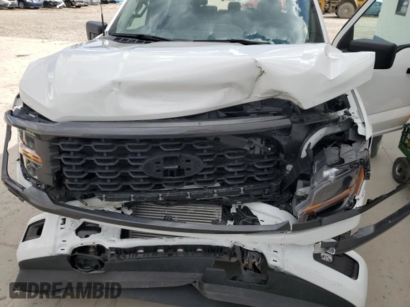 2024 Ford F-150 STX with VIN 1FTEW2LP8RKD25196, listed as a Copart auction lot 49453105 with 13,449 mi miles and Salvage Title. Bid and sale history available at carsss.com. Image 11.