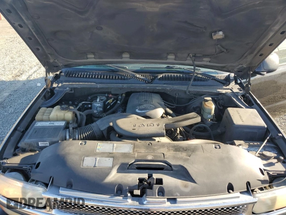 2002 Chevrolet Suburban LS with VIN 1GNEC16TX2J131882, listed as a Copart auction lot 81601484 with 0 mi miles and Salvage Title. Bid and sale history available at carsss.com. Image 12.