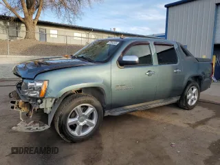 2010 Chevrolet Avalanche LT with VIN 3GNNCFE0XAG224812, listed as a Copart auction lot 47955285 with 163,402 mi miles and Salvage Title. Bid and sale history available at carsss.com. Image 1.