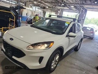 2020 Ford Escape SE с VIN 1FMCU9G63LUB81314, выставлен на аукционе IAAI как лот 42905132 с пробегом 44 436 миль миль и . История ставок и продаж доступна на DreamBid. Изображение 40.