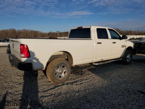 2015 Ram 2500 Tradesman with VIN 3C6UR5HL5FG503358, listed as a Copart auction lot 86611164 with 226,915 mi miles and Salvage title. Bid and sale history available at DreamBid. Image 3.