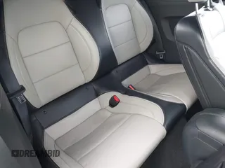 2024 Ford Mustang EcoBoost z VIN 1FAGP8UH8R5129750, wystawiony jako IAAI lot #42779808 z przebiegiem 20 652 mil mil oraz . Historia ofert i sprzedaży dostępna na DreamBid. Obrazek 8.