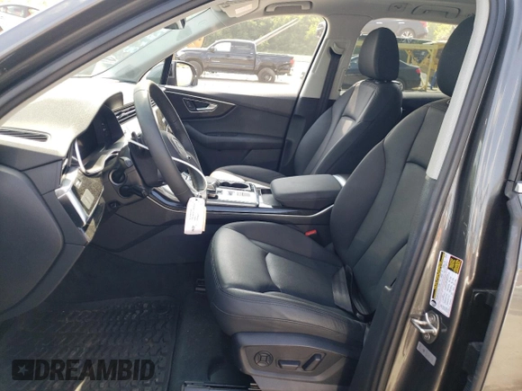 2020 Audi Q7 Premium Plus z VIN WA1LJAF74LD013460, wystawiony jako Copart lot #61324843 z przebiegiem 13 607 mil mil oraz . Historia ofert i sprzedaży dostępna na DreamBid. Obrazek 7.