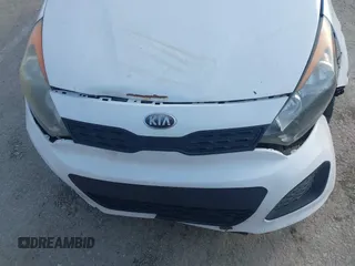 2013 Kia Rio LX with VIN KNADM5A34D6225646, listed as a IAAI auction lot 41564387 with 239,473 mi miles. Bid and sale history available at carsss.com. Image 6.