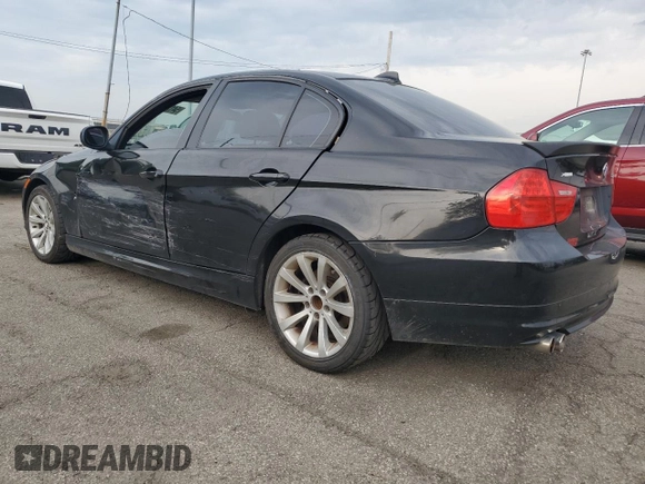 2011 BMW 3 Series 328i xDrive z VIN WBAPK5G58BNN30906, wystawiony jako Copart lot #54120725 z przebiegiem 146 978 mil mil oraz Szkoda całkowita • Salvage title. Historia ofert i sprzedaży dostępna na DreamBid. Obrazek 2.