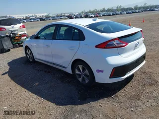 2019 Hyundai Ioniq Electric with VIN KMHC75LH8KU048621, listed as a IAAI auction lot 41998284 with 59,780 mi miles. Bid and sale history available at carsss.com. Image 3.