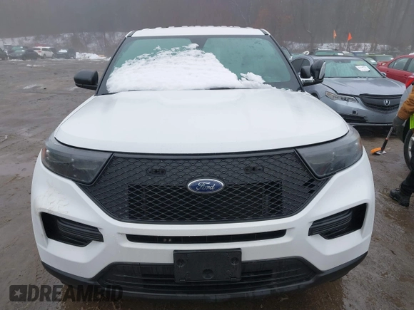 2022 Ford Police Interceptor Utility z VIN 1FM5K8AB5NGA54483, wystawiony jako IAAI lot #41562308 z przebiegiem 65 002 mil mil oraz . Historia ofert i sprzedaży dostępna na DreamBid. Obrazek 12.