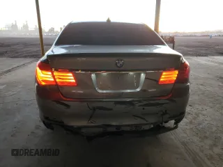 2012 BMW 7 Series 740Li with VIN WBAKB4C5XCC575630, listed as a Copart auction lot 42646825 with 82,457 mi miles and Salvage Title. Bid and sale history available at carsss.com. Image 6.