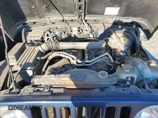 2005 Jeep Wrangler SE with VIN 1J4FA29S95P370542, listed as a Copart auction lot 85571924 with 105,465 mi miles and Salvage Title. Bid and sale history available at carsss.com. Image 11.