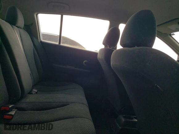 2011 Nissan Versa S с VIN 3N1BC1CP3BL506025, выставлен на аукционе Copart как лот 61054485 с пробегом 206 027 миль миль и Чистый • Clean title. История ставок и продаж доступна на DreamBid. Изображение 10.
