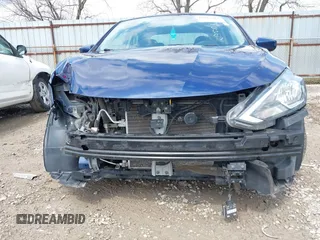2018 Nissan Sentra SV with VIN 3N1AB7AP1JL634668, listed as a IAAI auction lot 42017714 with 81,410 mi miles. Bid and sale history available at carsss.com. Image 13.