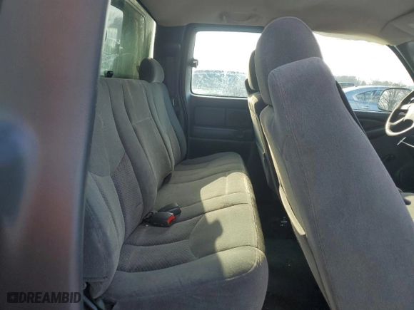 2004 Chevrolet Silverado 1500 Work Truck with VIN 1GCEC19X44Z249745, listed as a Copart auction lot 88079725 with 211,685 mi miles and Clean Title. Bid and sale history available at carsss.com. Image 10.
