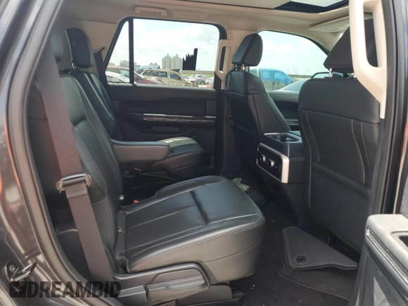 2022 Ford Expedition XLT with VIN 1FMJU1HT0NEA56894, listed as a Copart auction lot 63806955 with 23,697 mi miles and Clean title. Bid and sale history available at DreamBid. Image 11.