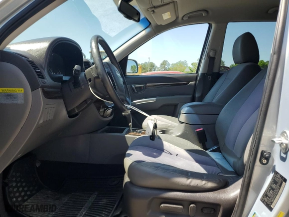 2010 Hyundai Santa Fe SE with VIN 5NMSH4AG7AH399172, listed as a Copart auction lot 52947095 with 80,583 mi miles and Clean Title. Bid and sale history available at carsss.com. Image 7.