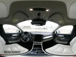 2021 Volvo XC40 Momentum z VIN YV4162UK0M2469977, wystawiony jako IAAI lot #41956088 z przebiegiem 51 567 mil mil oraz . Historia ofert i sprzedaży dostępna na DreamBid. Obrazek 18.