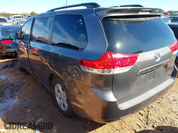 2014 Toyota Sienna LE AAS with VIN 5TDKK3DC9ES426654, listed as a IAAI auction lot 41592601 with Not Provided miles and . Bid and sale history available at DreamBid. Image 3.