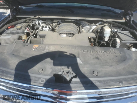 2016 Chevrolet Suburban LTZ with VIN 1GNSCJKC5GR363954, listed as a Copart auction lot 50562365 with 189,077 mi miles and Salvage title. Bid and sale history available at DreamBid. Image 12.