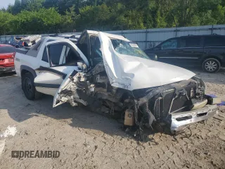2004 Chevrolet Avalanche Z71 with VIN 3GNEK12T94G128324, listed as a Copart auction lot 63503664 with 0 mi miles and Non Repairable. Bid and sale history available at carsss.com. Image 4.