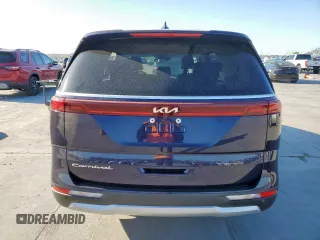 2022 Kia Carnival LX with VIN KNDNB4H38N6135995, listed as a Copart auction lot 50035195 with 113,867 mi miles and Clean Title. Bid and sale history available at carsss.com. Image 6.