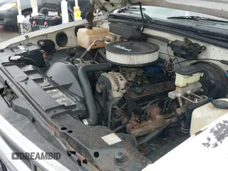 1990 Chevrolet Silverado 1500 with VIN 1GCDC14KXLE264134, listed as a IAAI auction lot 41609901 with 364,068 mi miles and . Bid and sale history available at DreamBid. Image 13.