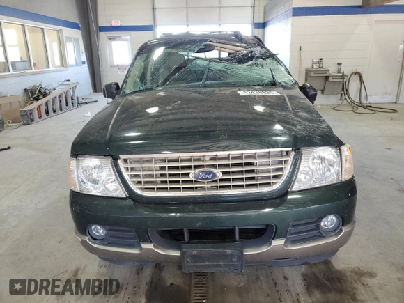 2002 Ford Explorer Eddie Bauer with VIN 1FMDU74W52UC34638, listed as a Copart auction lot 42438825 with Not provided miles and Salvage title. Bid and sale history available at DreamBid. Image 5.