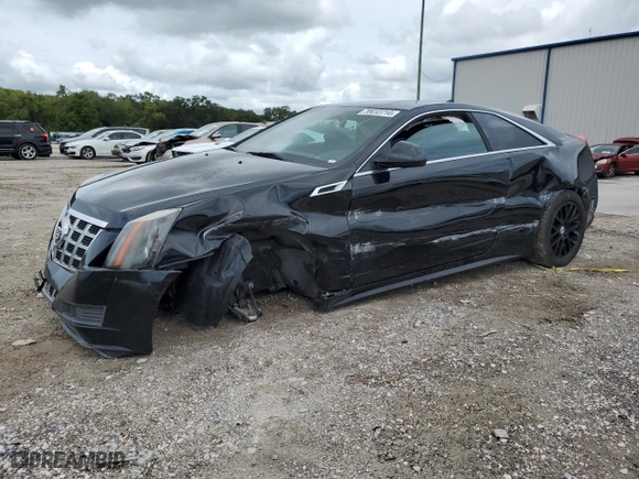 2014 Cadillac CTS Coupe with VIN 1G6DA1E3XE0152319, listed as a Copart auction lot 70412714 with 200,914 mi miles and Salvage Title. Bid and sale history available at carsss.com. Image 1.