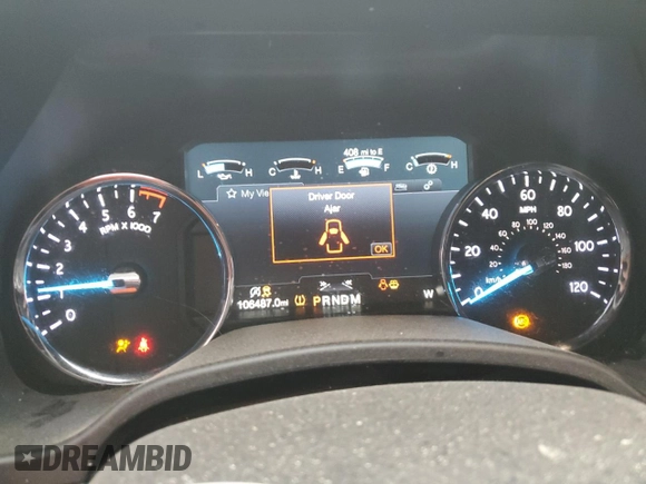 2018 Ford Expedition XLT with VIN 1FMJU1JT3JEA71037, listed as a Copart auction lot 47416415 with 106,487 mi miles and Salvage title. Bid and sale history available at DreamBid. Image 9.