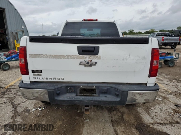 2007 Chevrolet Silverado 1500 LT w/1LT with VIN 1GCEC19087Z561266, listed as a Copart auction lot 68444634 with 283,996 mi miles and Salvage Title. Bid and sale history available at carsss.com. Image 6.