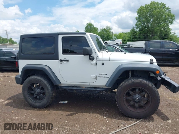 2016 Jeep Wrangler Black Bear with VIN 1C4AJWAG7GL106809, listed as a IAAI auction lot 42513015 with 86,730 mi miles and . Bid and sale history available at DreamBid. Image 13.