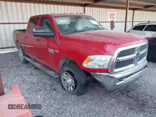 2018 Ram 2500 Tradesman z VIN 3C6UR5CJ2JG120962, wystawiony jako IAAI lot #41041140 z przebiegiem 90 737 mil mil oraz . Historia ofert i sprzedaży dostępna na DreamBid. Obrazek 1.
