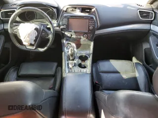 2016 Nissan Maxima SV z VIN 1N4AA6AP8GC392465, wystawiony jako Copart lot #88349325 z przebiegiem Nie podano mil oraz Szkoda całkowita • Salvage title. Historia ofert i sprzedaży dostępna na DreamBid. Obrazek 8.