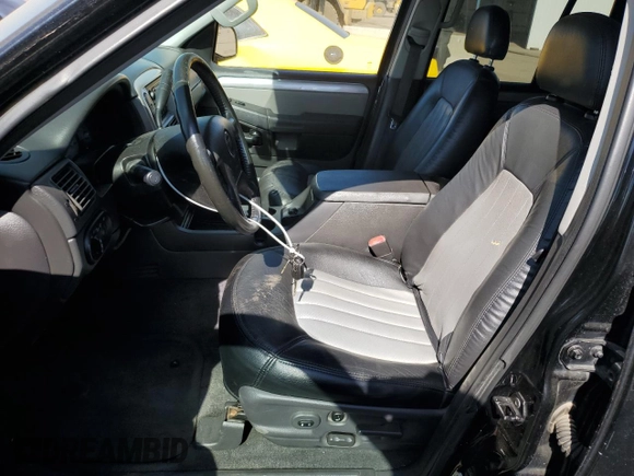 2005 Mercury Mountaineer Convenience with VIN 4M2ZU86KX5ZJ00820, listed as a Copart auction lot 48694705 with 191,101 mi miles and Salvage title. Bid and sale history available at DreamBid. Image 7.