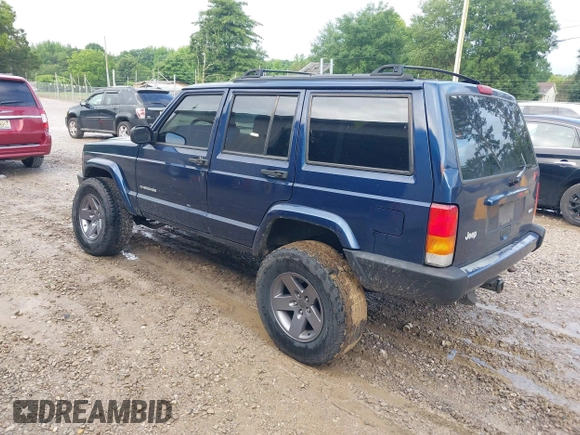 2001 Jeep Cherokee Sport with VIN 1J4FT48S71L525856, listed as a IAAI auction lot 42349383 with 218,122 mi miles and . Bid and sale history available at DreamBid. Image 3.