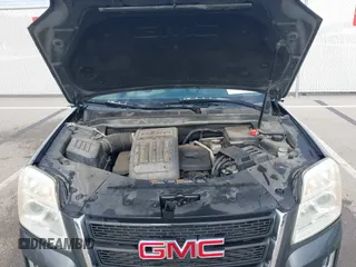 2011 GMC Terrain SLE-1 z VIN 2CTALMEC8B6387305, wystawiony jako IAAI lot #42120058 z przebiegiem 140 383 mil mil oraz . Historia ofert i sprzedaży dostępna na DreamBid. Obrazek 10.