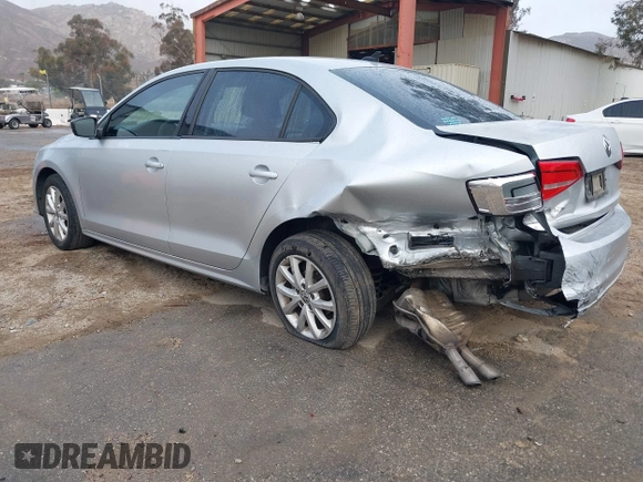 2015 Volkswagen Jetta Sport with VIN 3VWD17AJ5FM307746, listed as a IAAI auction lot 41506413 with 113,297 mi miles and . Bid and sale history available at DreamBid. Image 3.