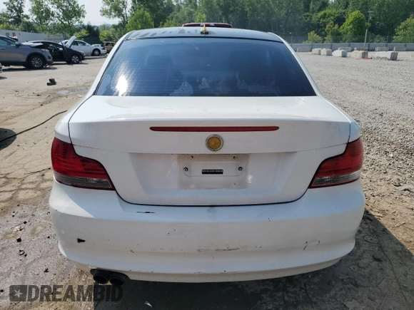 2011 BMW 1 Series 128i with VIN WBAUP9C55BVL89682, listed as a Copart auction lot 59177385 with 131,327 mi miles and Salvage title. Bid and sale history available at DreamBid. Image 6.