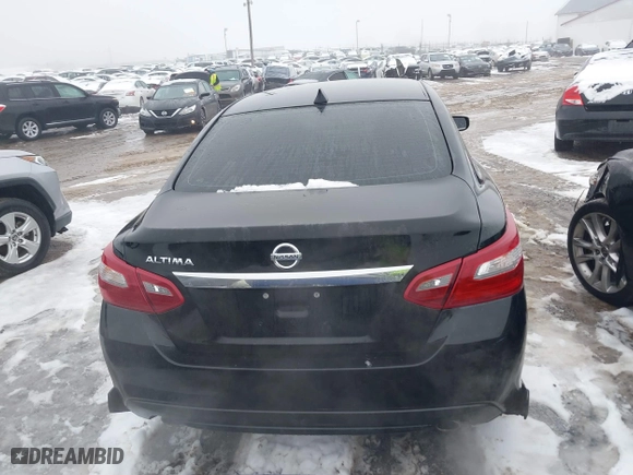 2018 Nissan Altima 2.5 SL with VIN 1N4AL3APXJC106616, listed as a IAAI auction lot 41468070 with 168,735 mi miles. Bid and sale history available at carsss.com. Image 16.