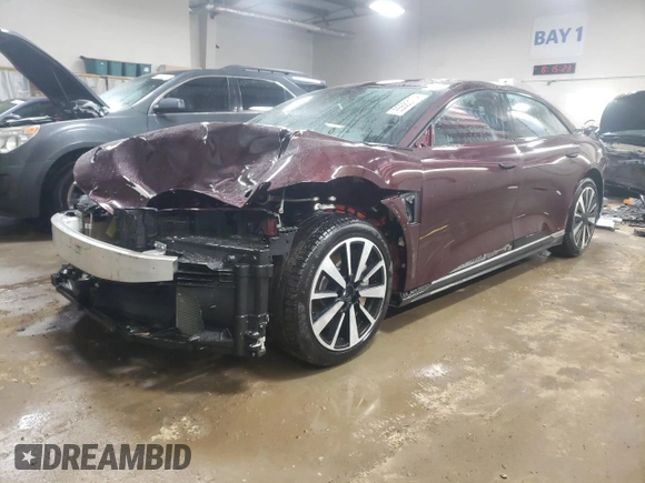 2024 Lucid Air Touring z VIN 50EA1TEA5RA004570, wystawiony jako Copart lot #85683174 z przebiegiem 3595 mil mil oraz Szkody całkowita. Historia ofert i sprzedaży dostępna na DreamBid. Obrazek 1.