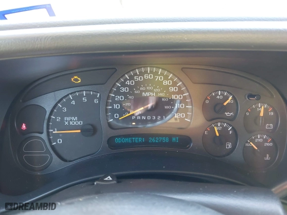 2006 Chevrolet Silverado 1500 LT1 with VIN 2GCEC19V961110690, listed as a IAAI auction lot 41338505 with 262,758 mi miles. Bid and sale history available at carsss.com. Image 7.