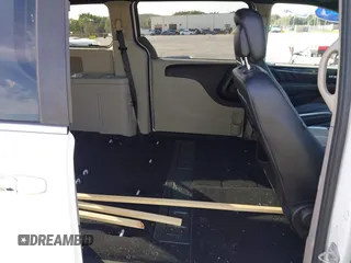 2018 Dodge Grand Caravan SXT with VIN 2C4RDGCG5JR179043, listed as a IAAI auction lot 41642462 with 117,264 mi miles and . Bid and sale history available at DreamBid. Image 8.