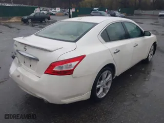 2011 Nissan Maxima 3.5 S with VIN 1N4AA5AP8BC848063, listed as a IAAI auction lot 41961299 with 144,639 mi miles. Bid and sale history available at carsss.com. Image 4.